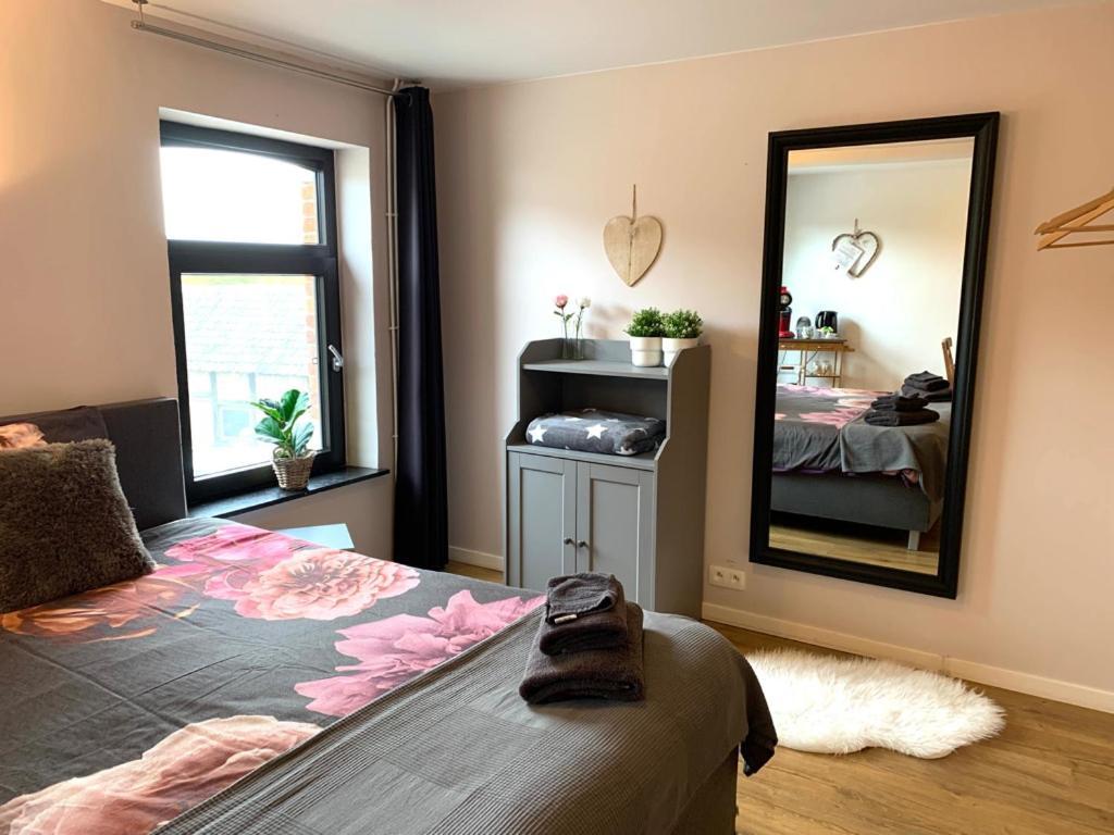 Bed and Breakfast La Fleur et Le Soleil  Durbuy Exterior foto